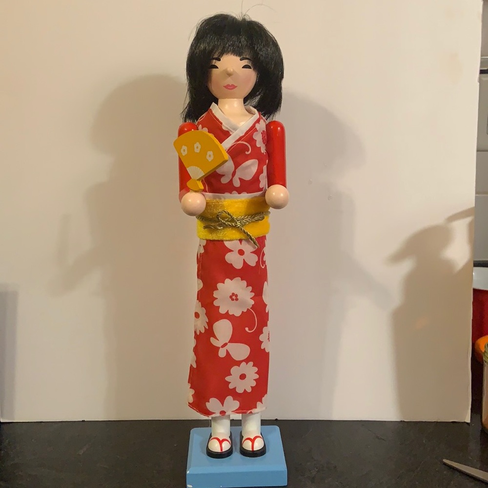 Geisha nutcracker with kimono very colorful